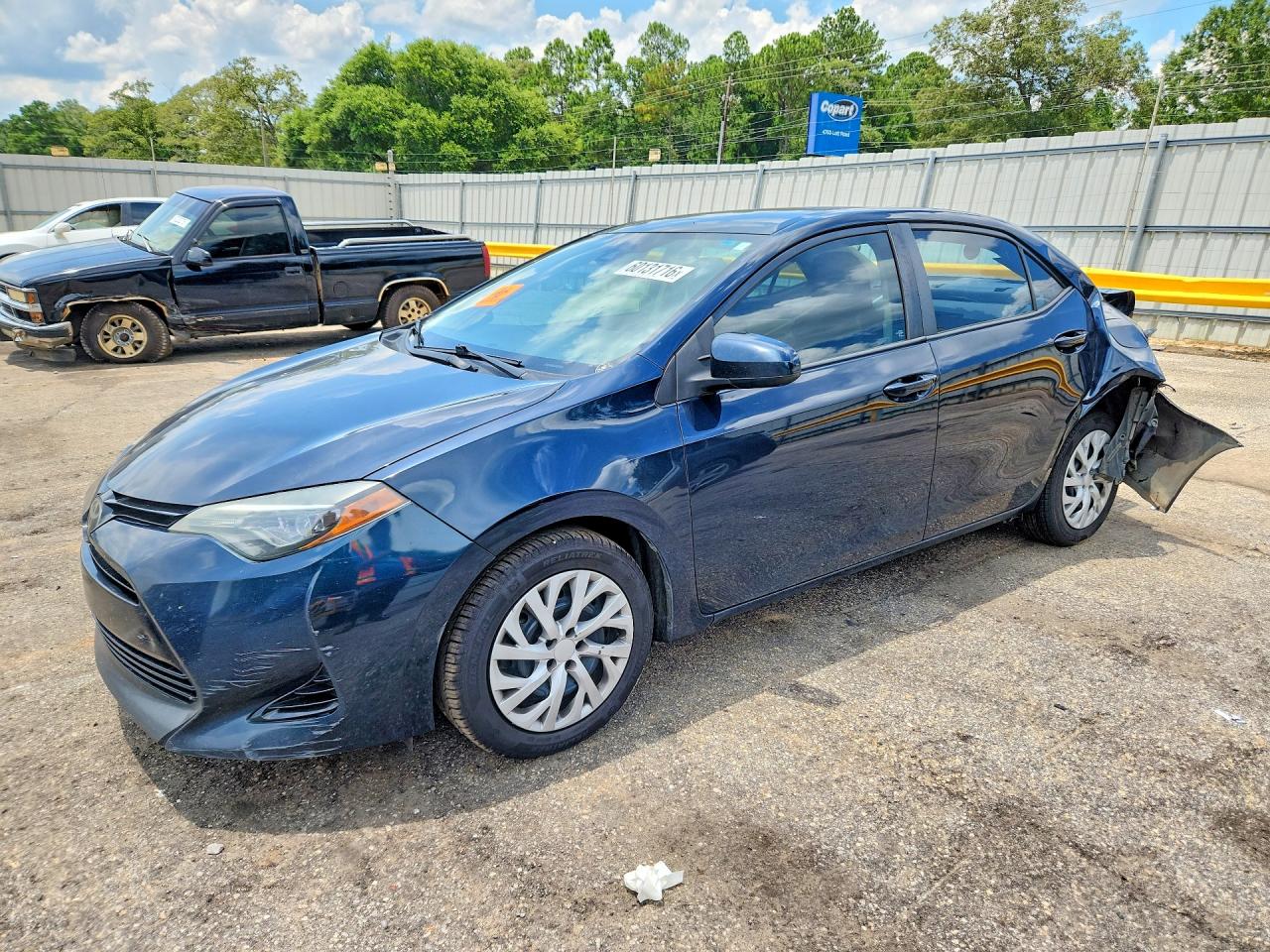2018 TOYOTA COROLLA LE
