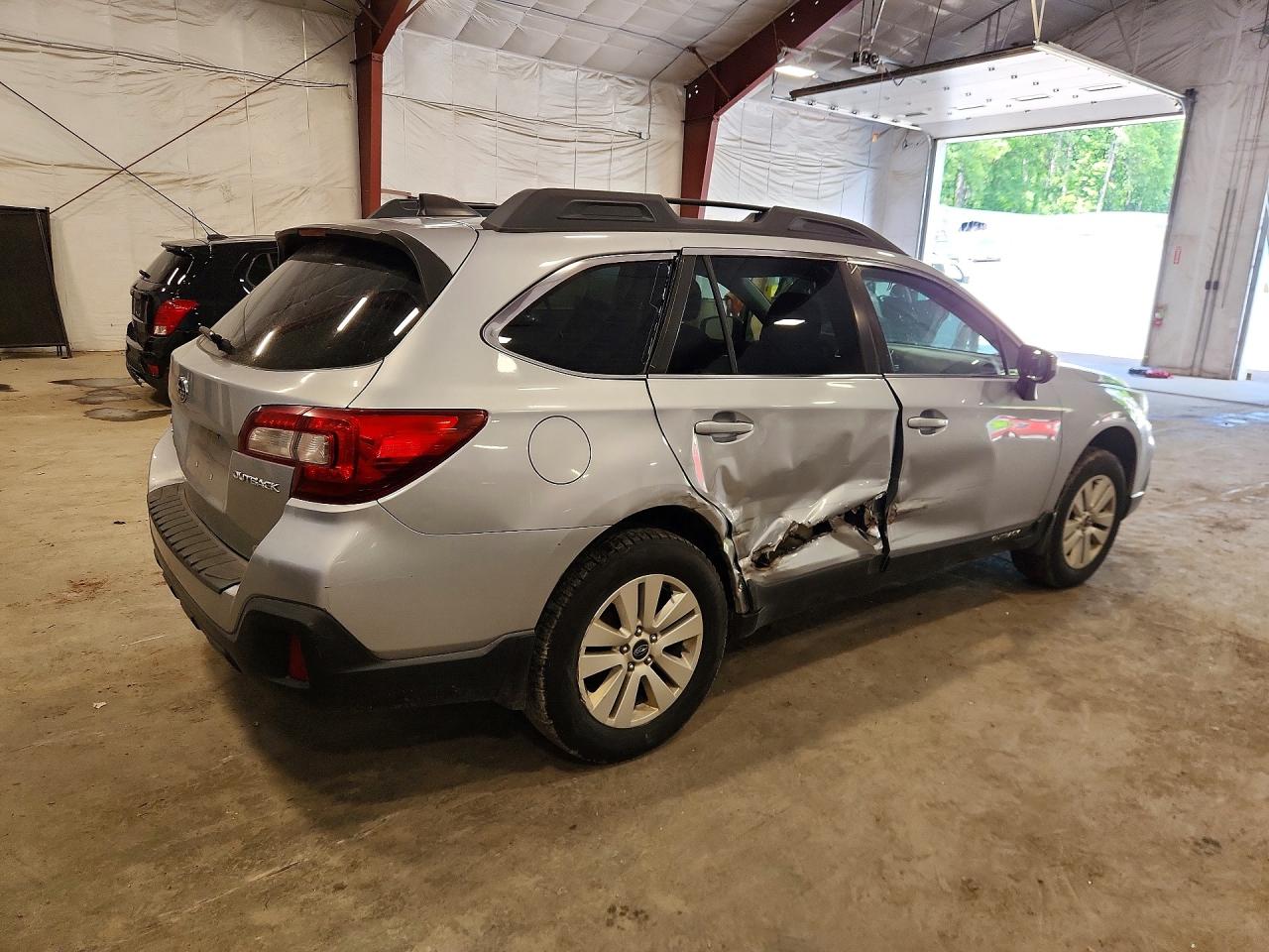 2018 SUBARU OUTBACK 2.5I PREMIUM — снимка 3