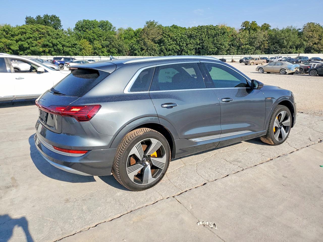 2019 AUDI E-TRON PRESTIGE — снимка 3