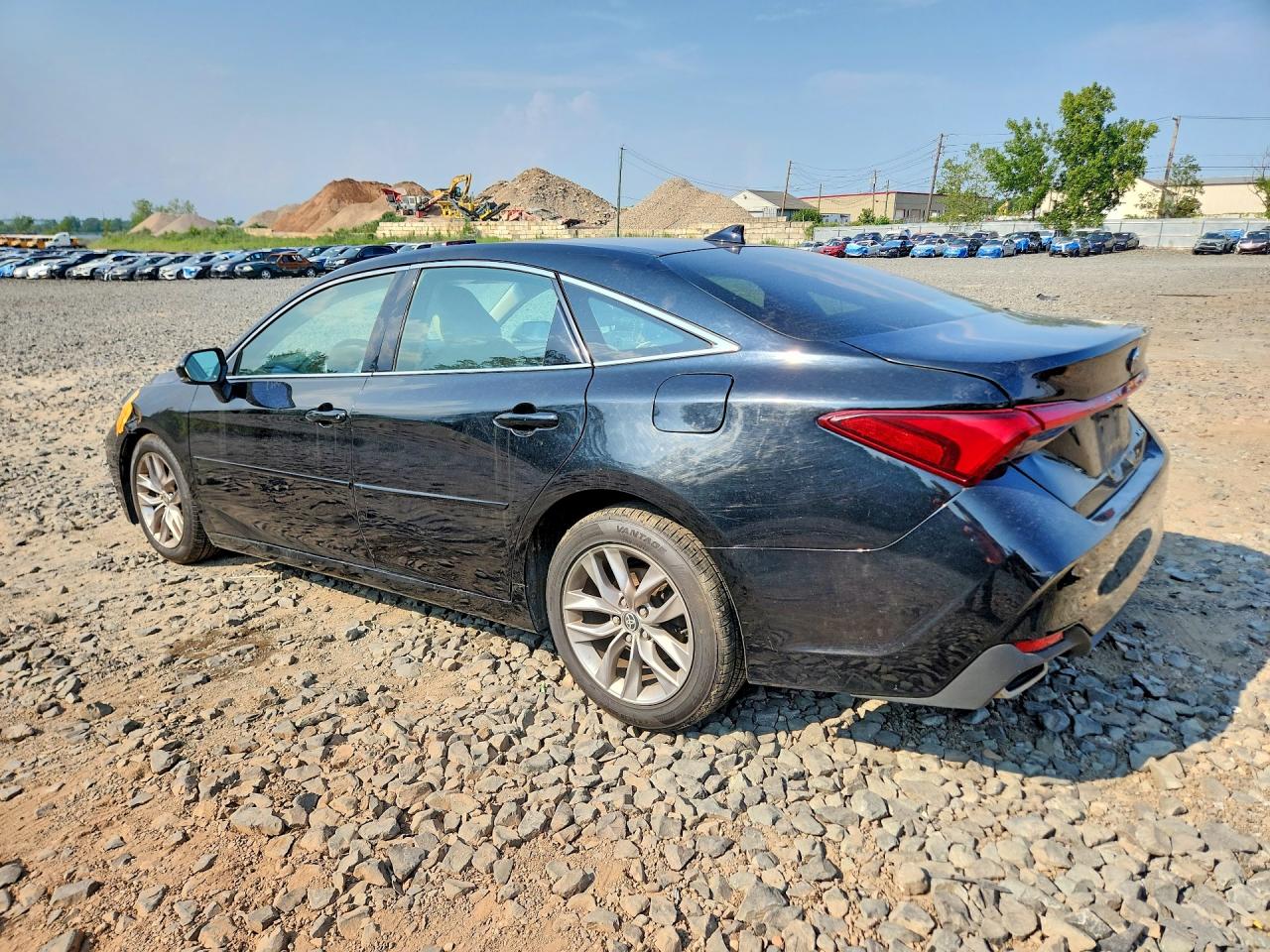2020 TOYOTA AVALON XLE — снимка 2