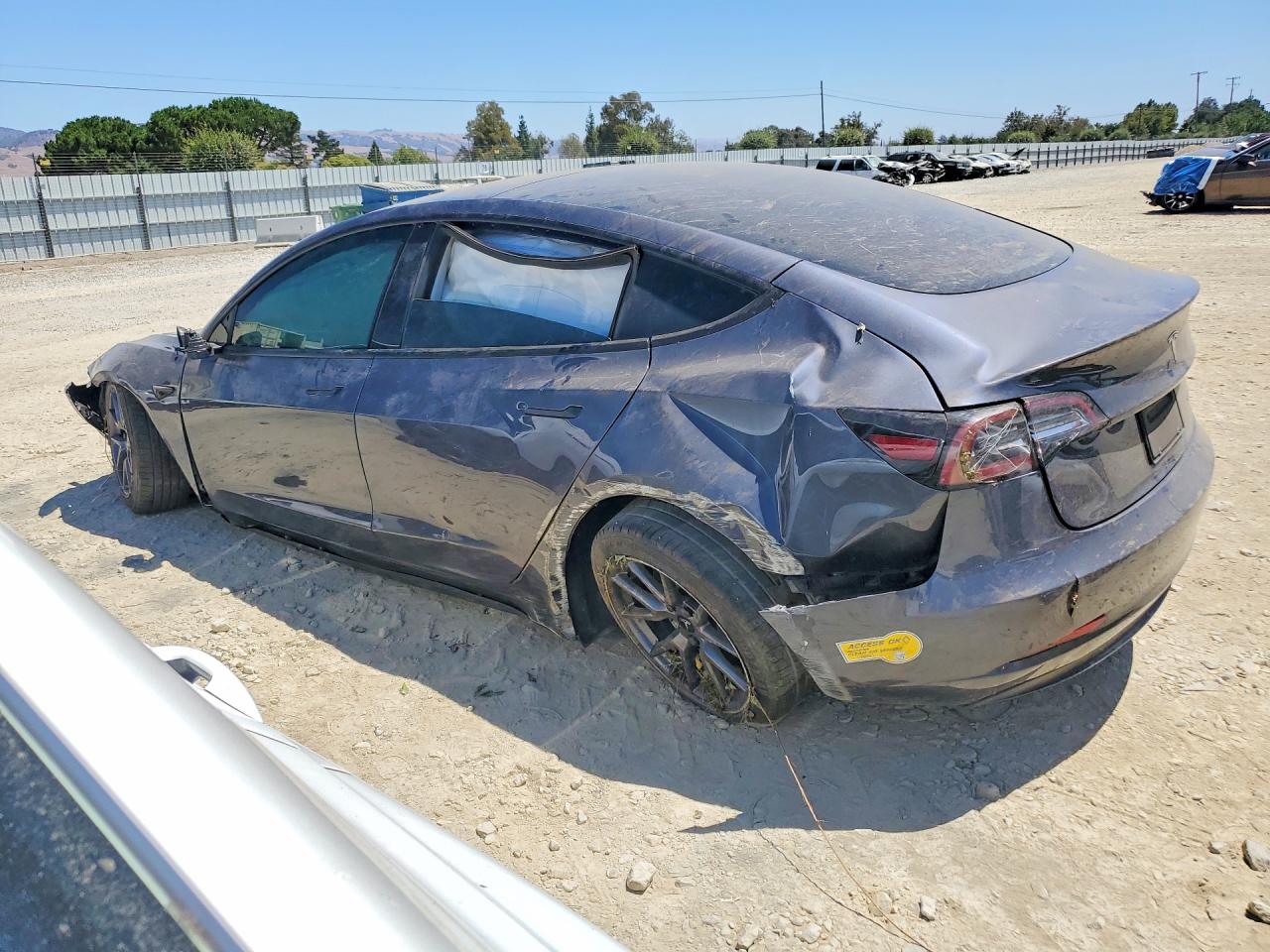 2022 TESLA MODEL 3 — снимка 2