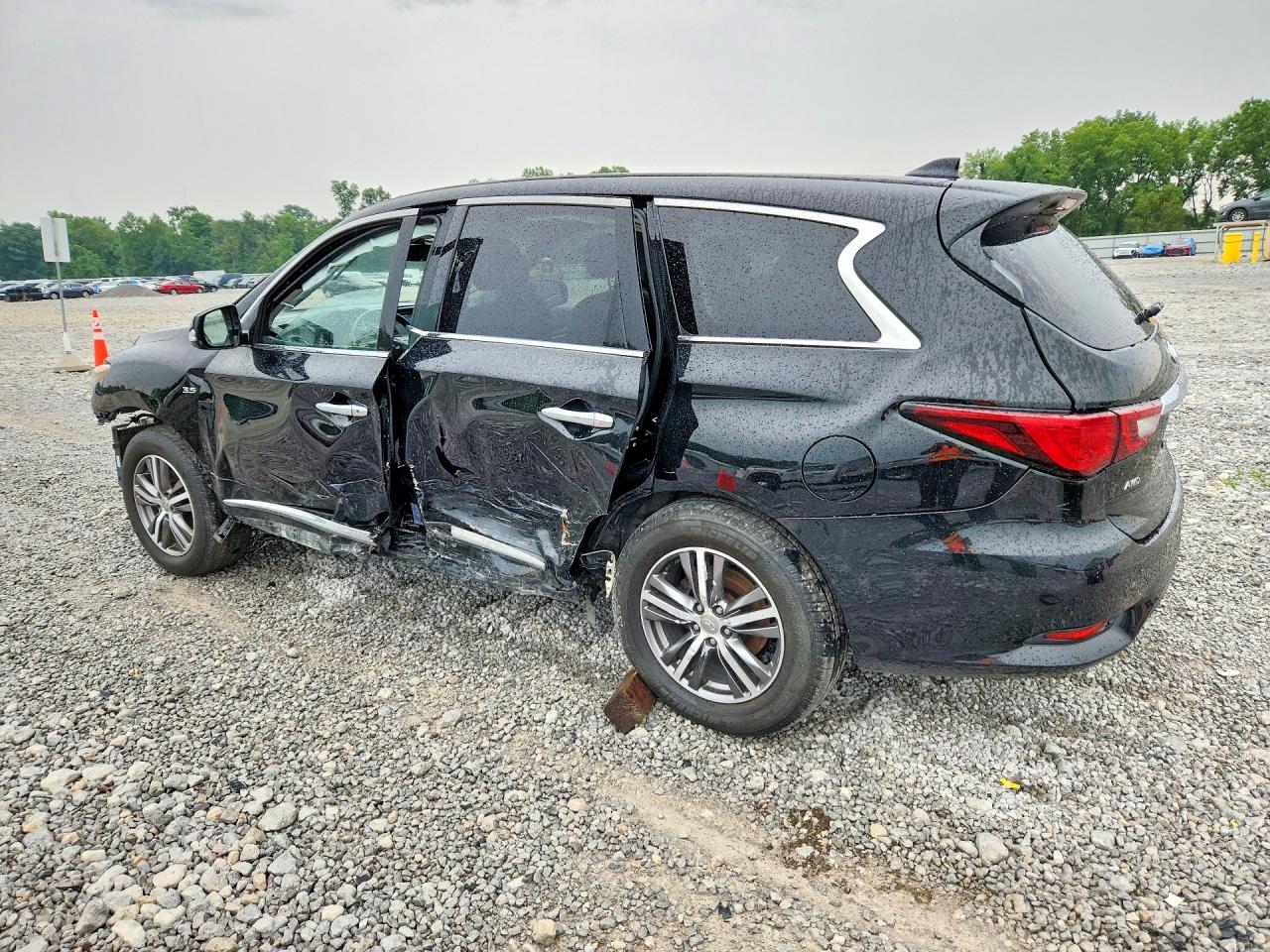 2020 INFINITI QX60 PURE — снимка 2