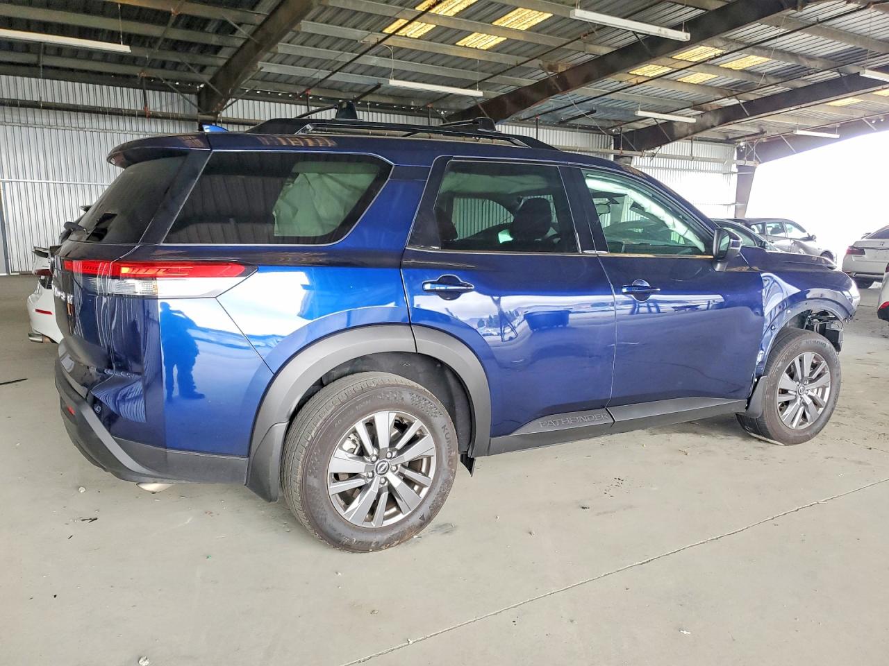 2025 NISSAN PATHFINDER SV — снимка 3