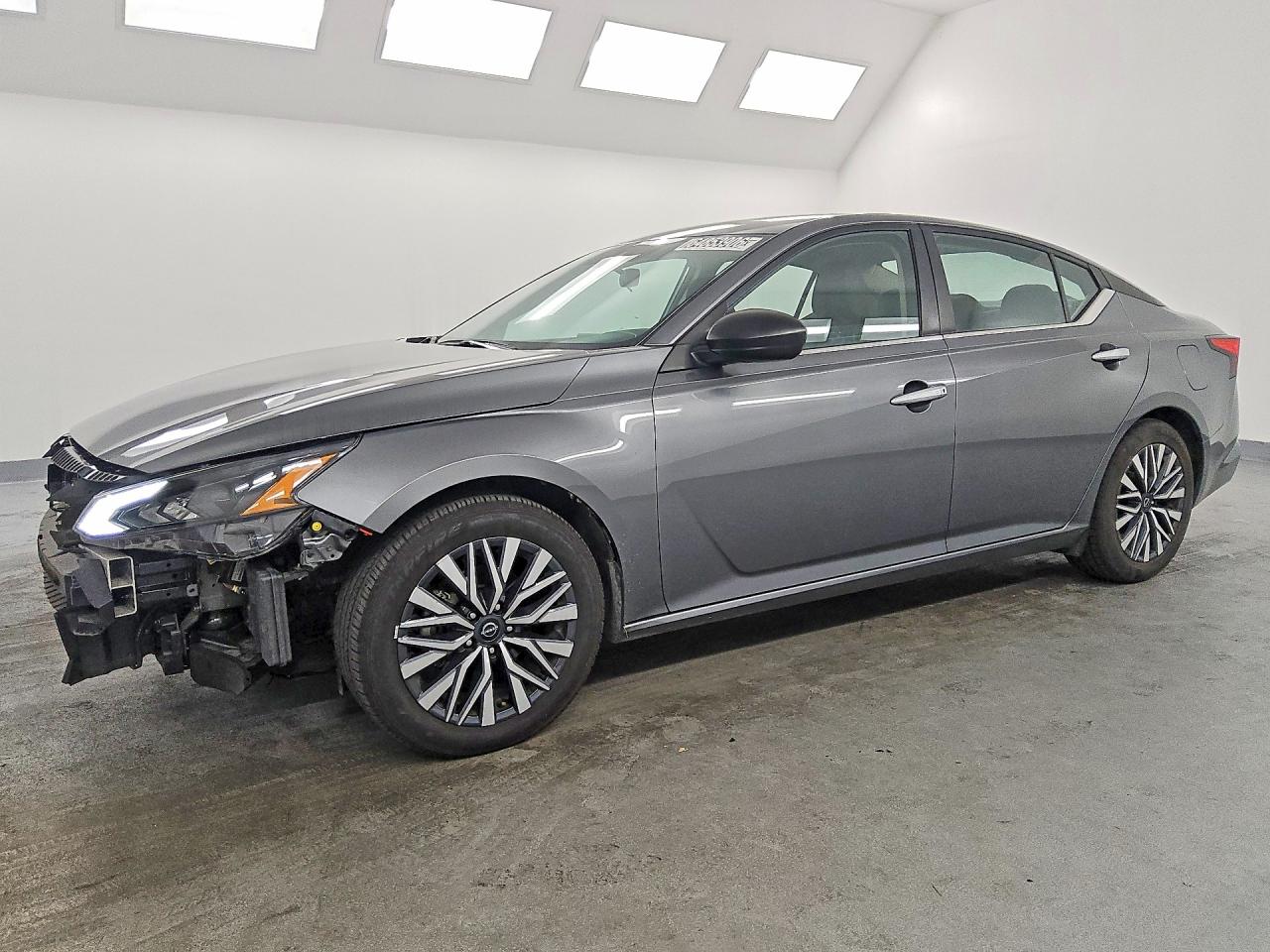 2024 NISSAN ALTIMA SV