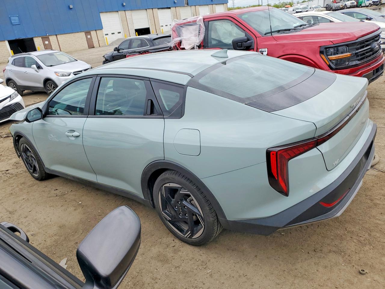 2025 KIA K4 EX — снимка 2
