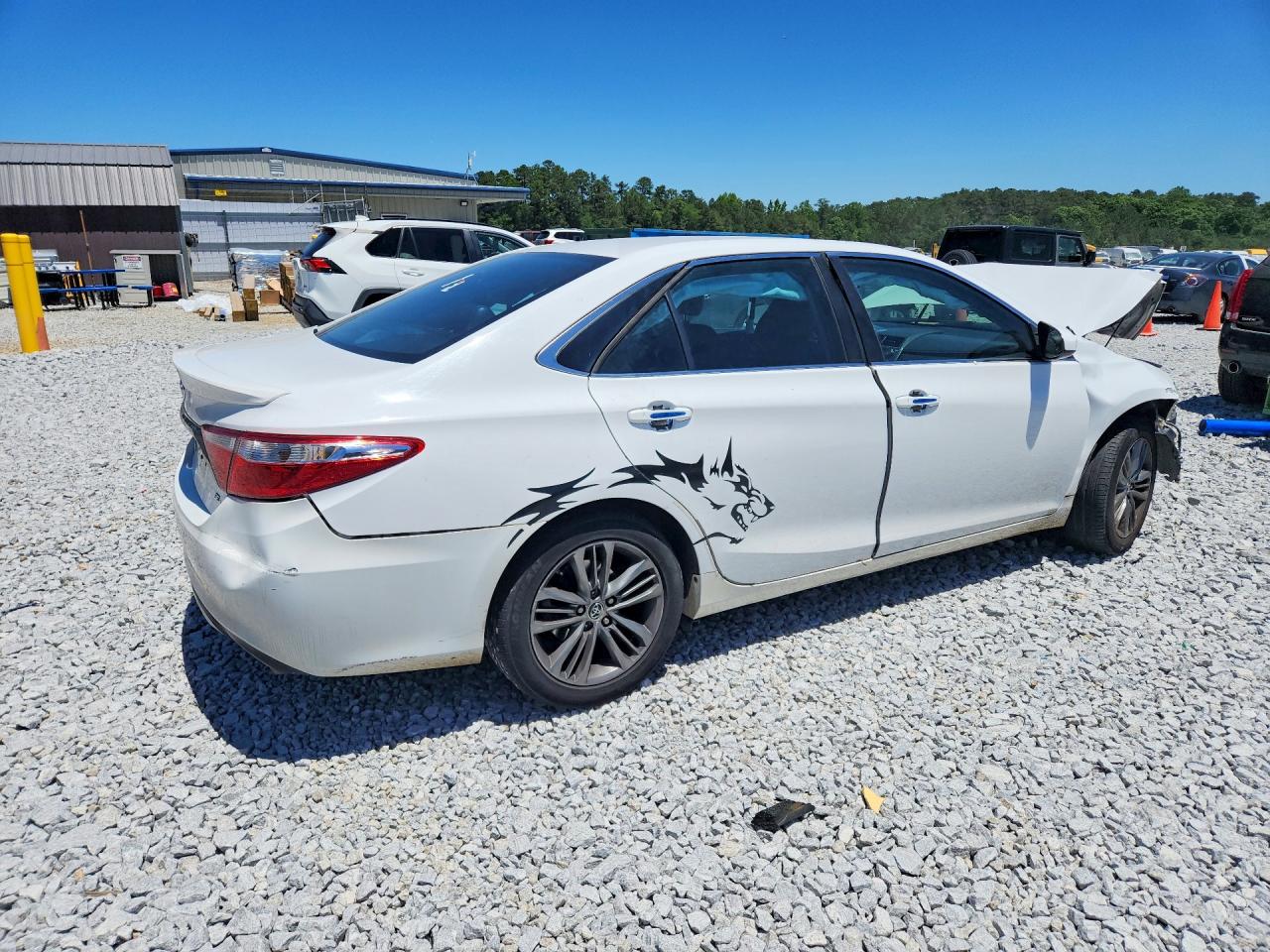 2015 TOYOTA CAMRY SE — снимка 3