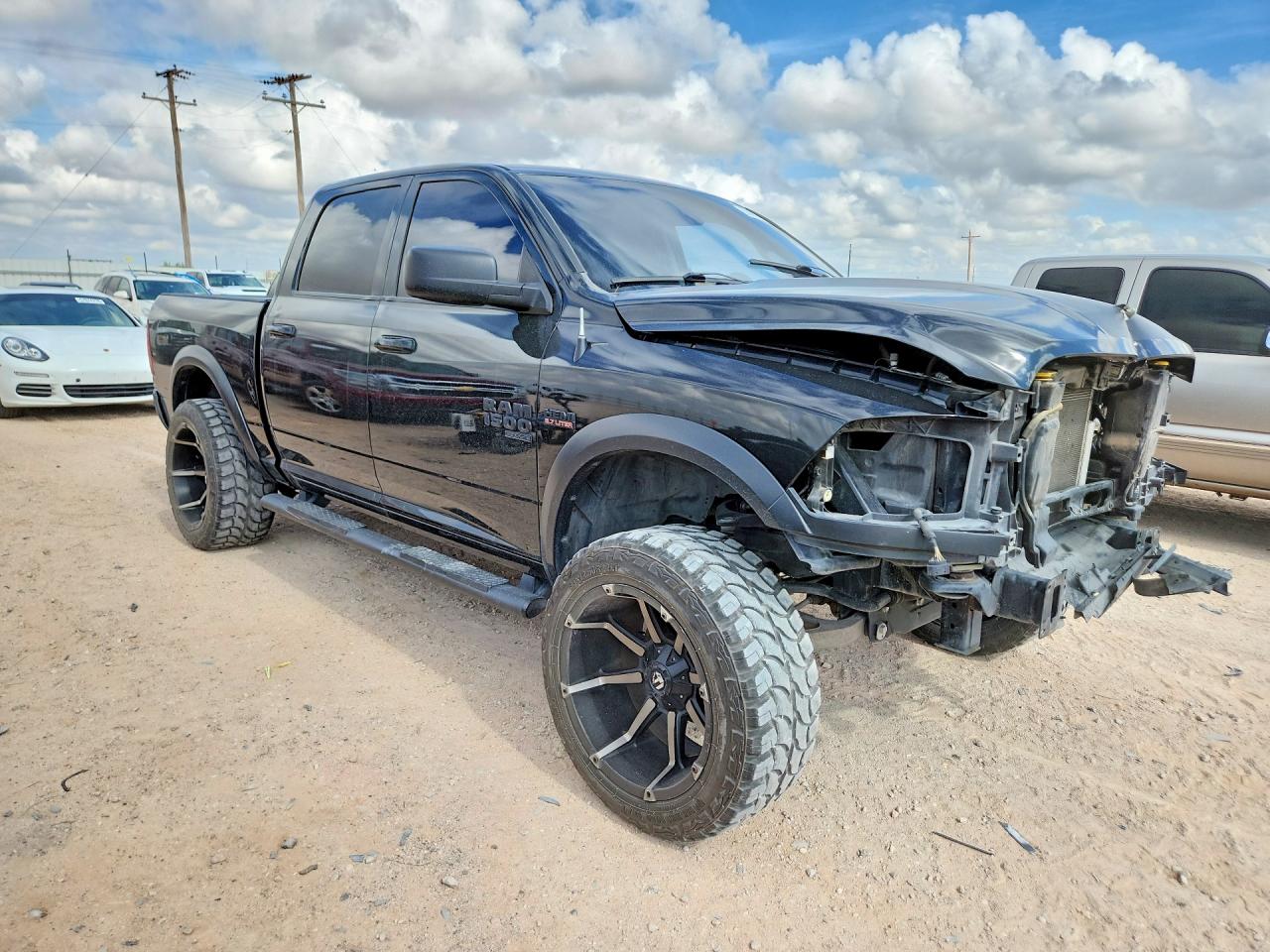 2019 RAM 1500 CLASSIC SLT — снимка 4