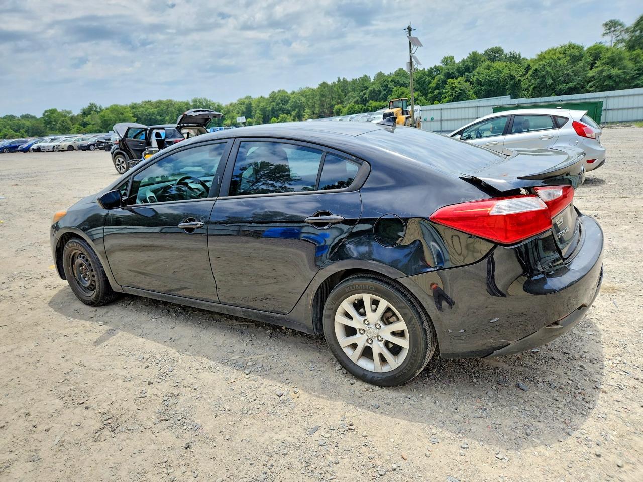2015 KIA FORTE LX — снимка 2
