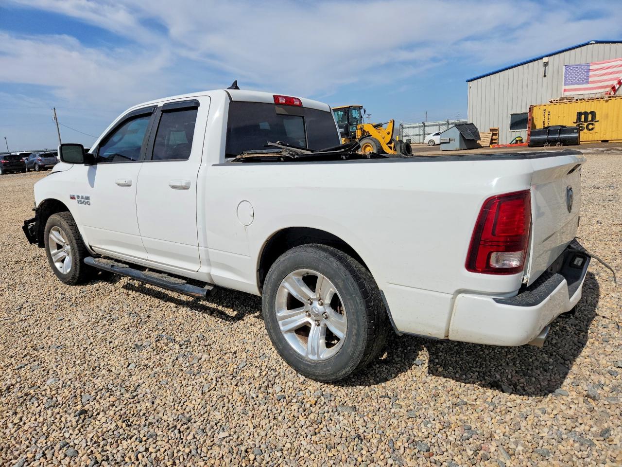 2017 RAM 1500 SPORT — снимка 2