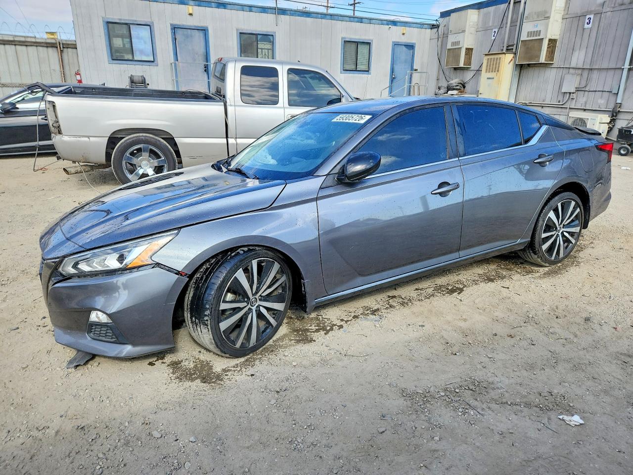 2022 NISSAN ALTIMA SR