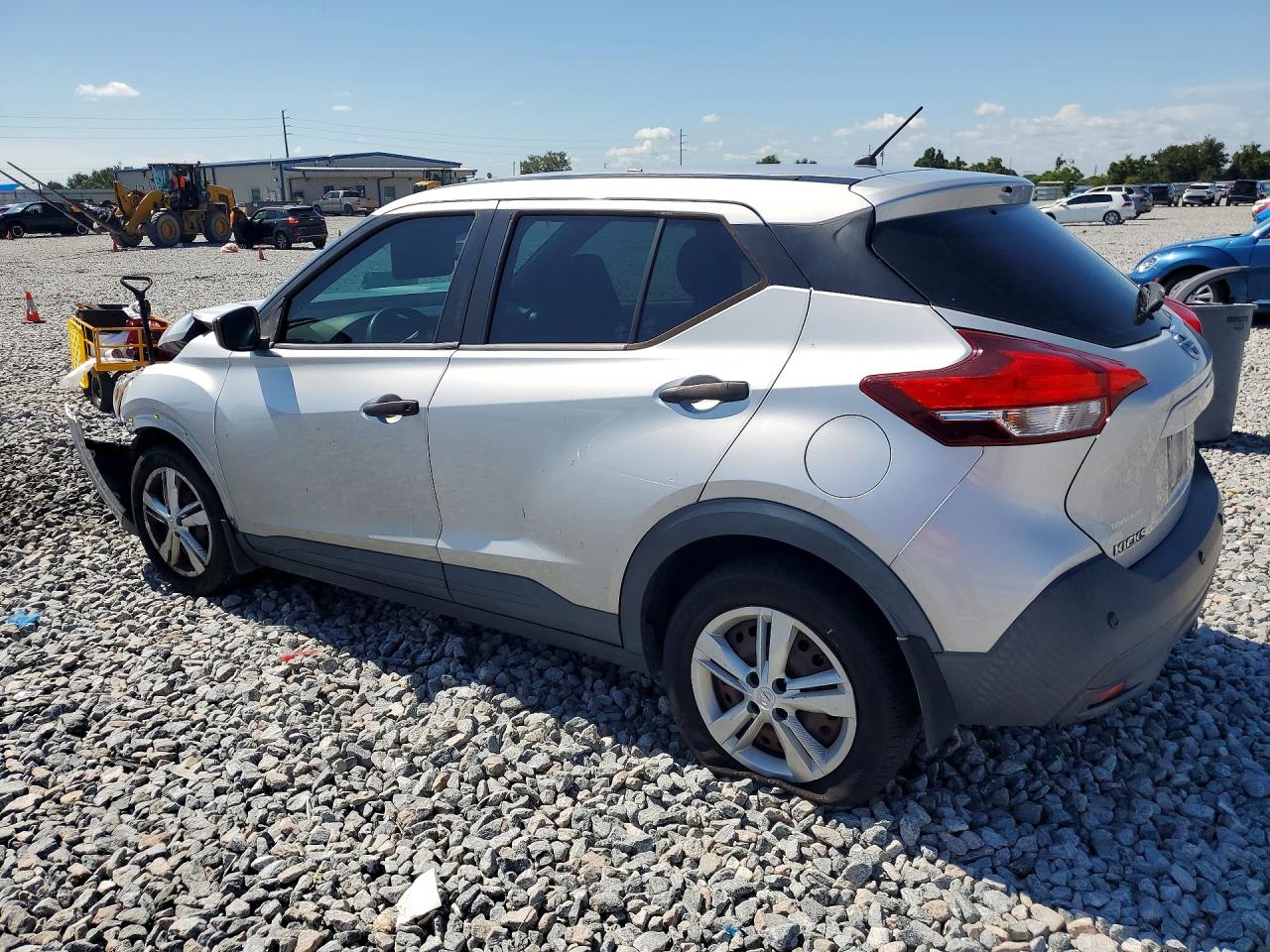 2020 NISSAN KICKS S — снимка 2
