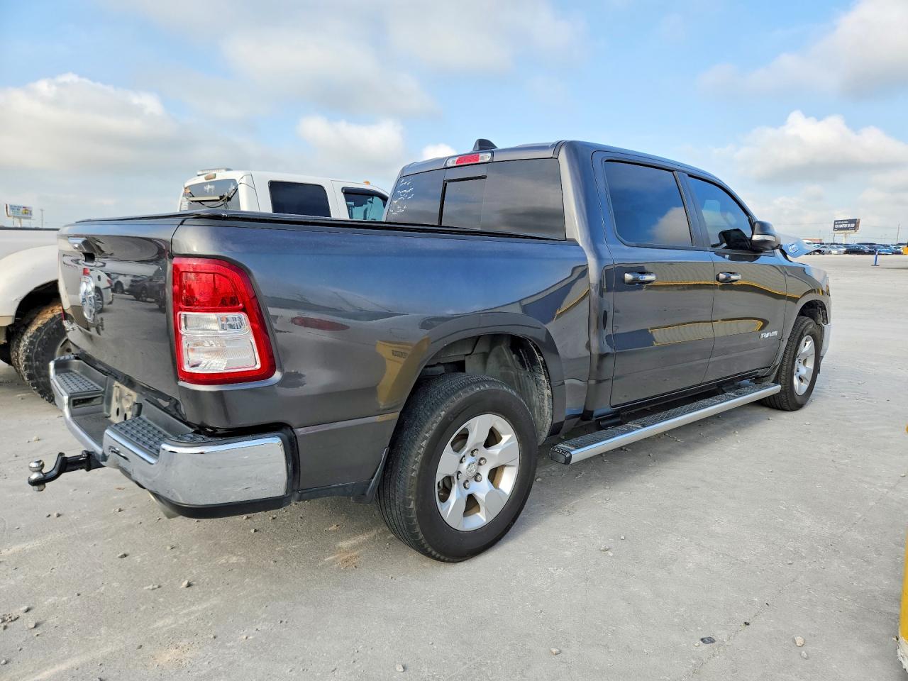 2020 RAM 1500 BIG HORN — снимка 3