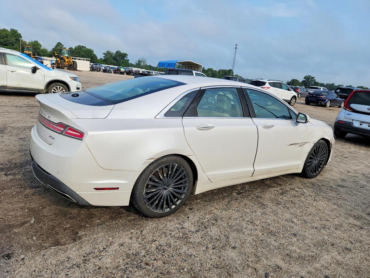 2017 LINCOLN MKZ HYBRID RESERVE — снимка 3