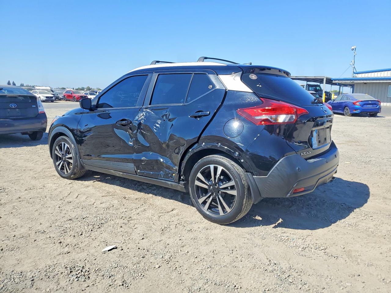 2020 NISSAN KICKS SV — снимка 2