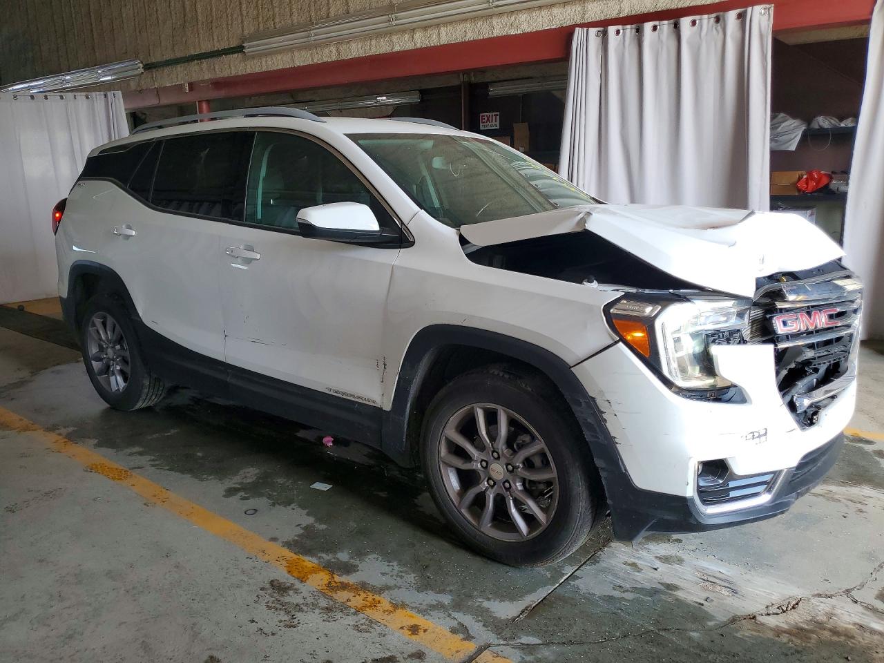 2023 GMC TERRAIN SLT — снимка 4