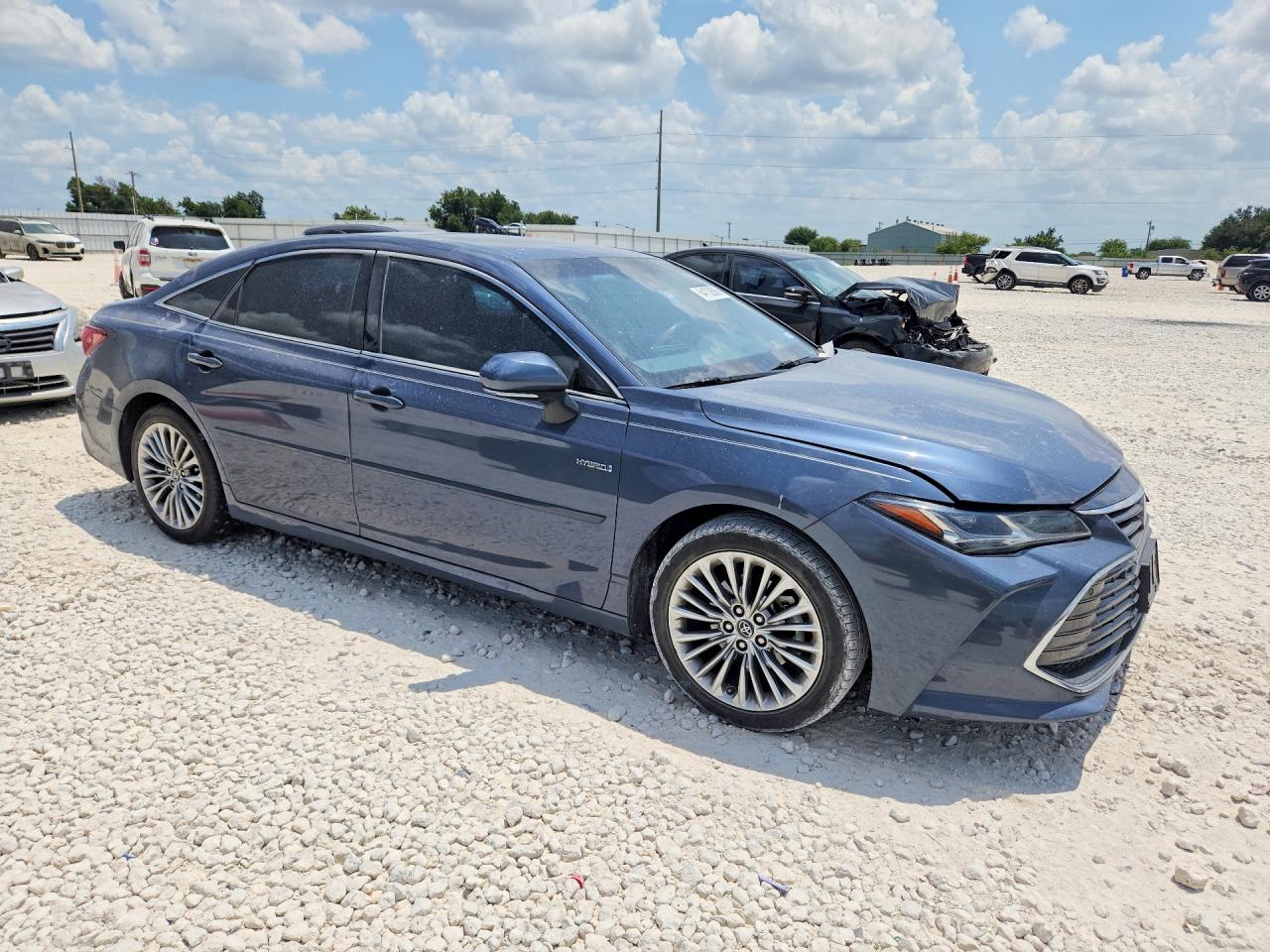 2019 TOYOTA AVALON HYBRID LIMITED — снимка 4