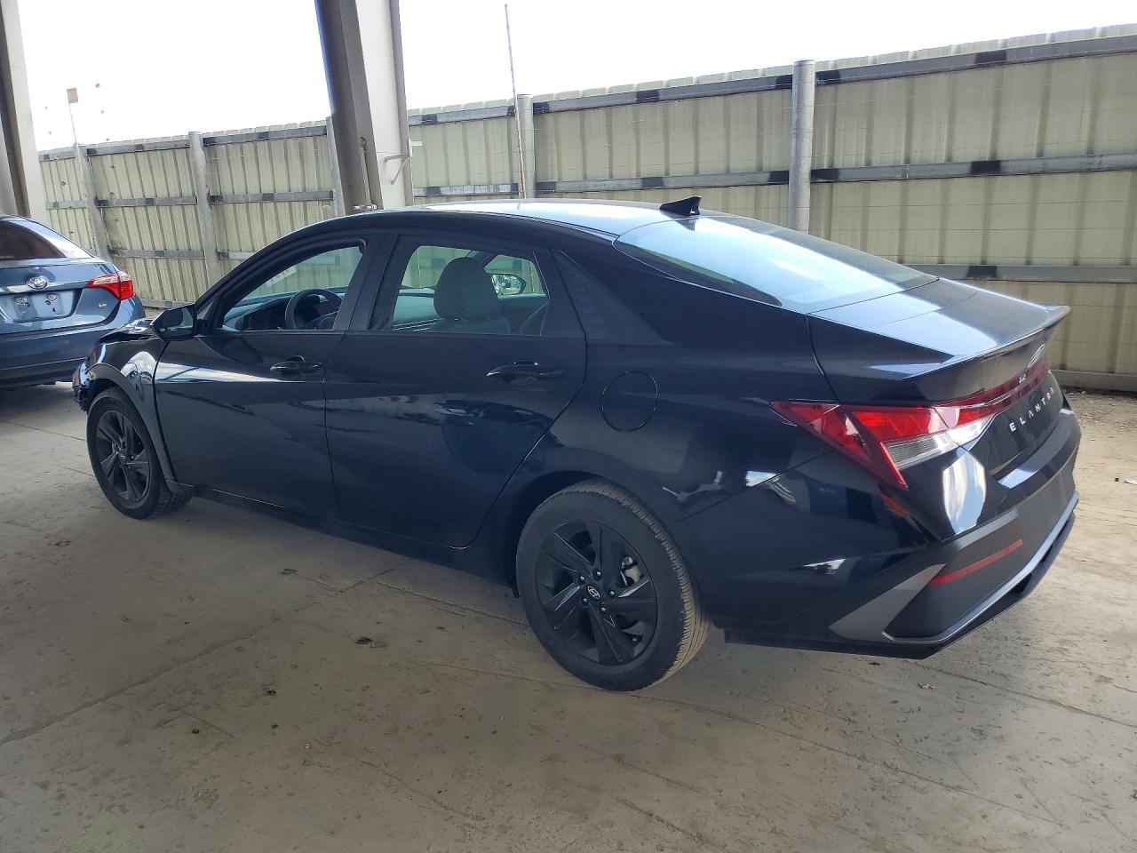 2026 HYUNDAI ELANTRA SEL SPORT — снимка 2