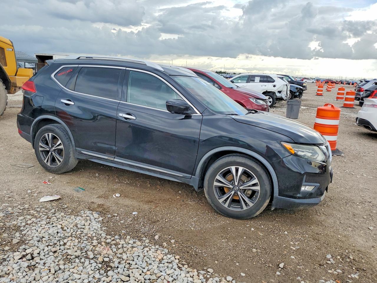 2017 NISSAN ROGUE S — снимка 4