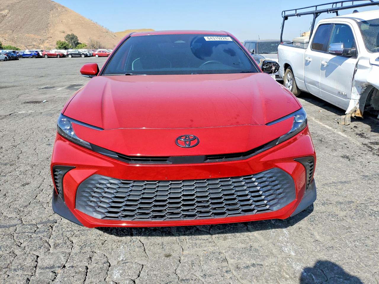 2025 TOYOTA CAMRY SE — снимка 5