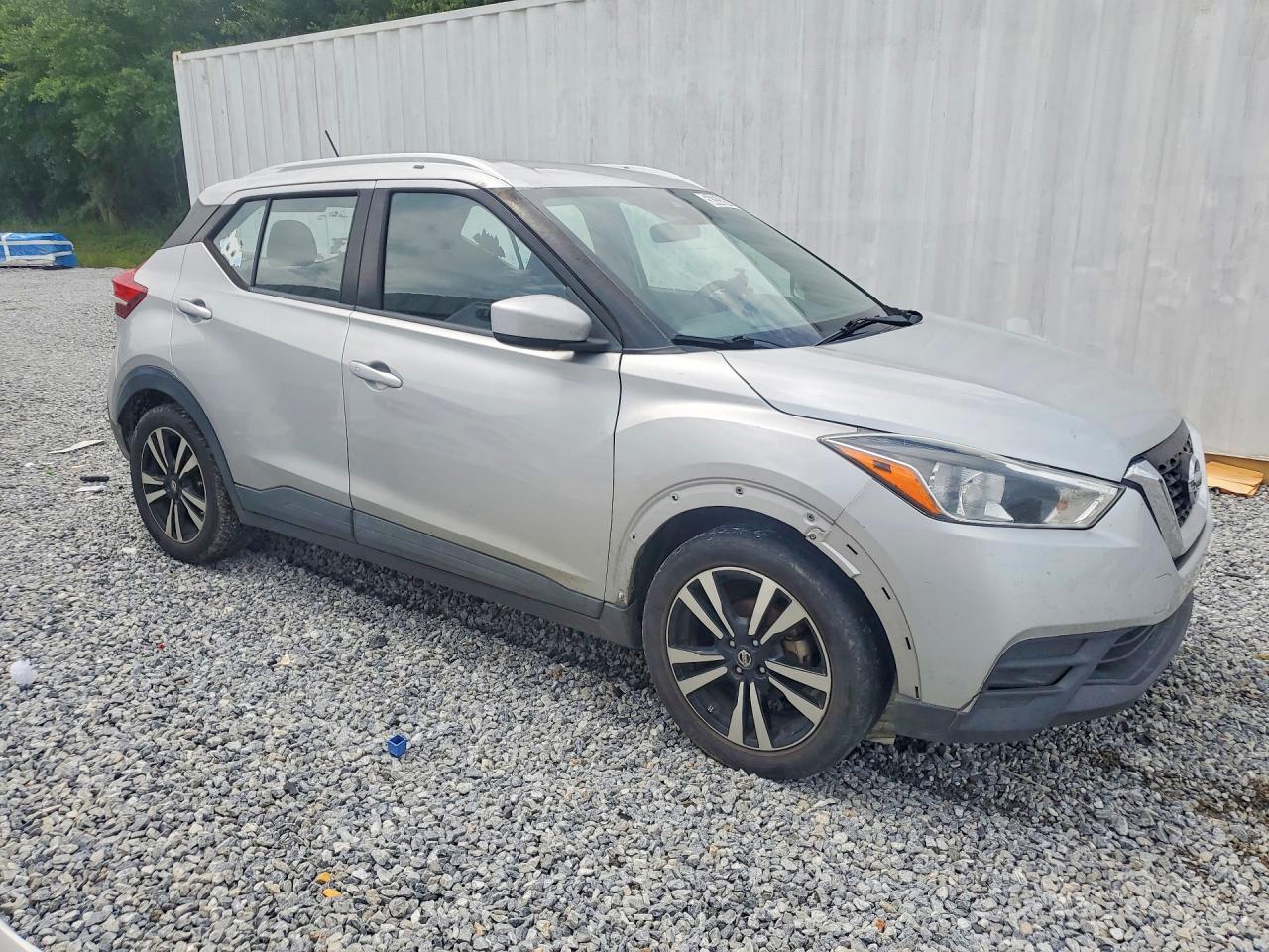 2020 NISSAN KICKS SV — снимка 4