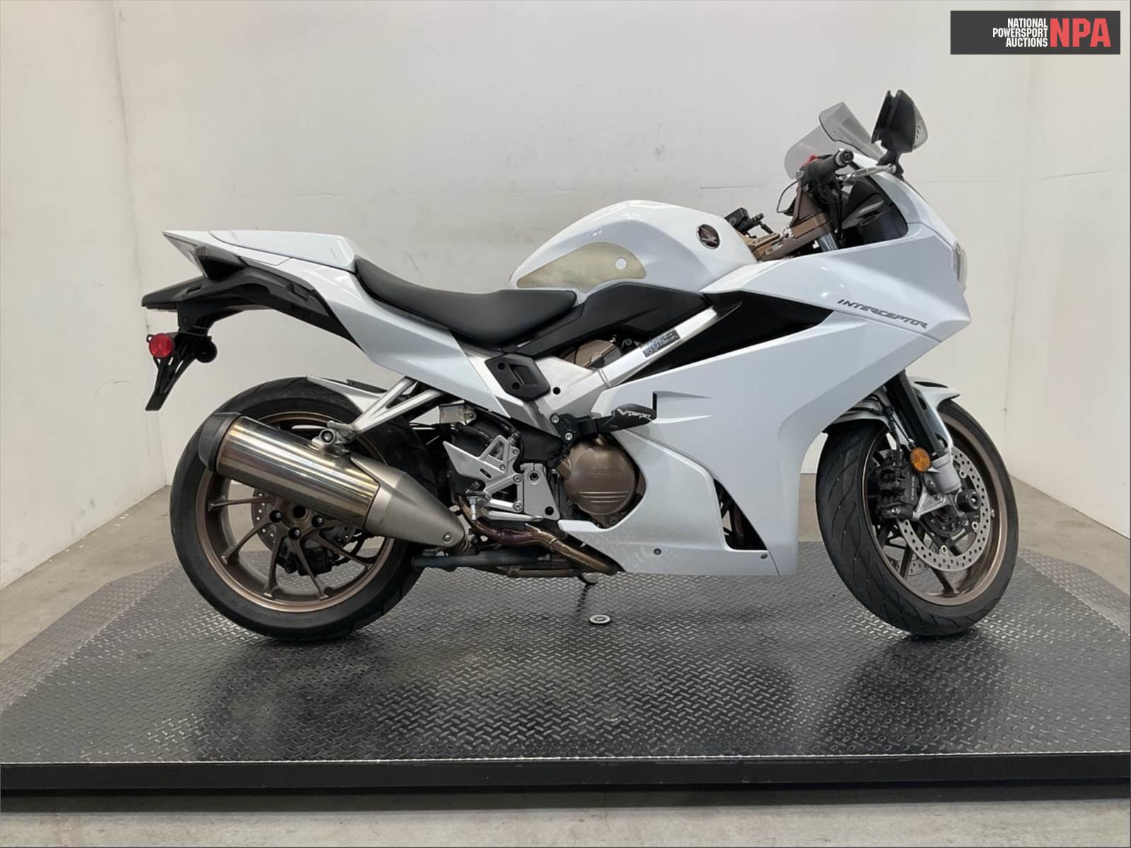 2015 HONDA VFR800FDF INTERCEPTOR DELUXE