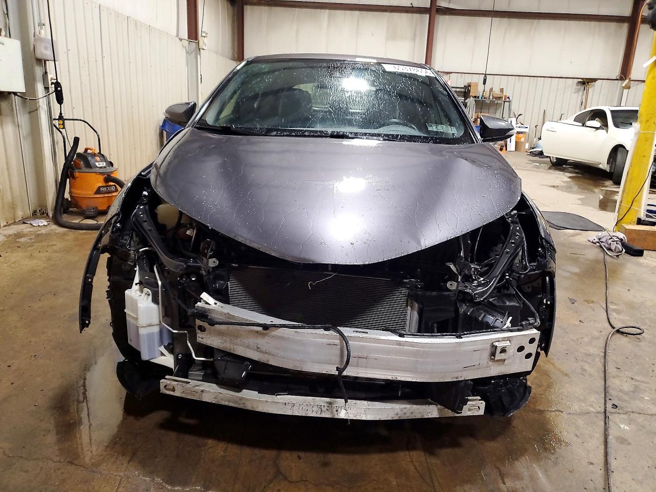 2019 TOYOTA C-HR XLE — снимка 5