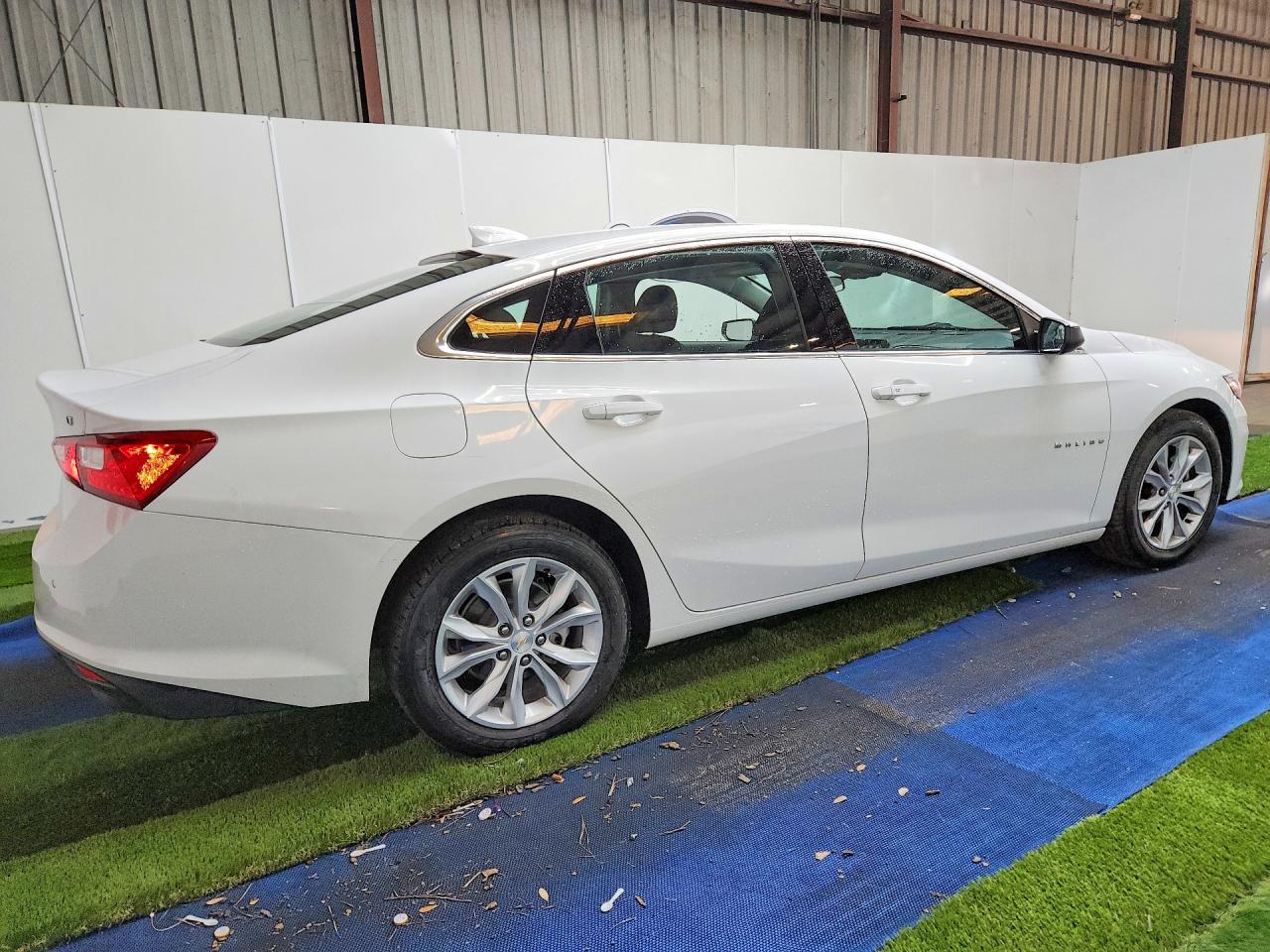 2024 CHEVROLET MALIBU LT — снимка 3