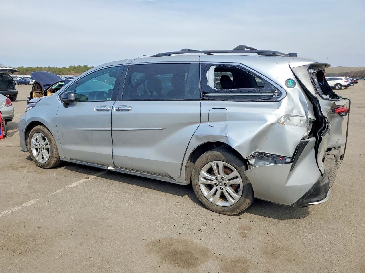2022 TOYOTA SIENNA XSE 7-PASSENGER — снимка 2