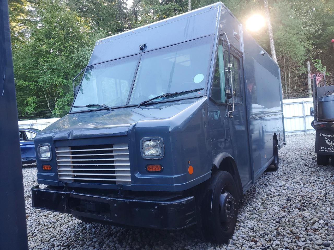 2021 FORD F59