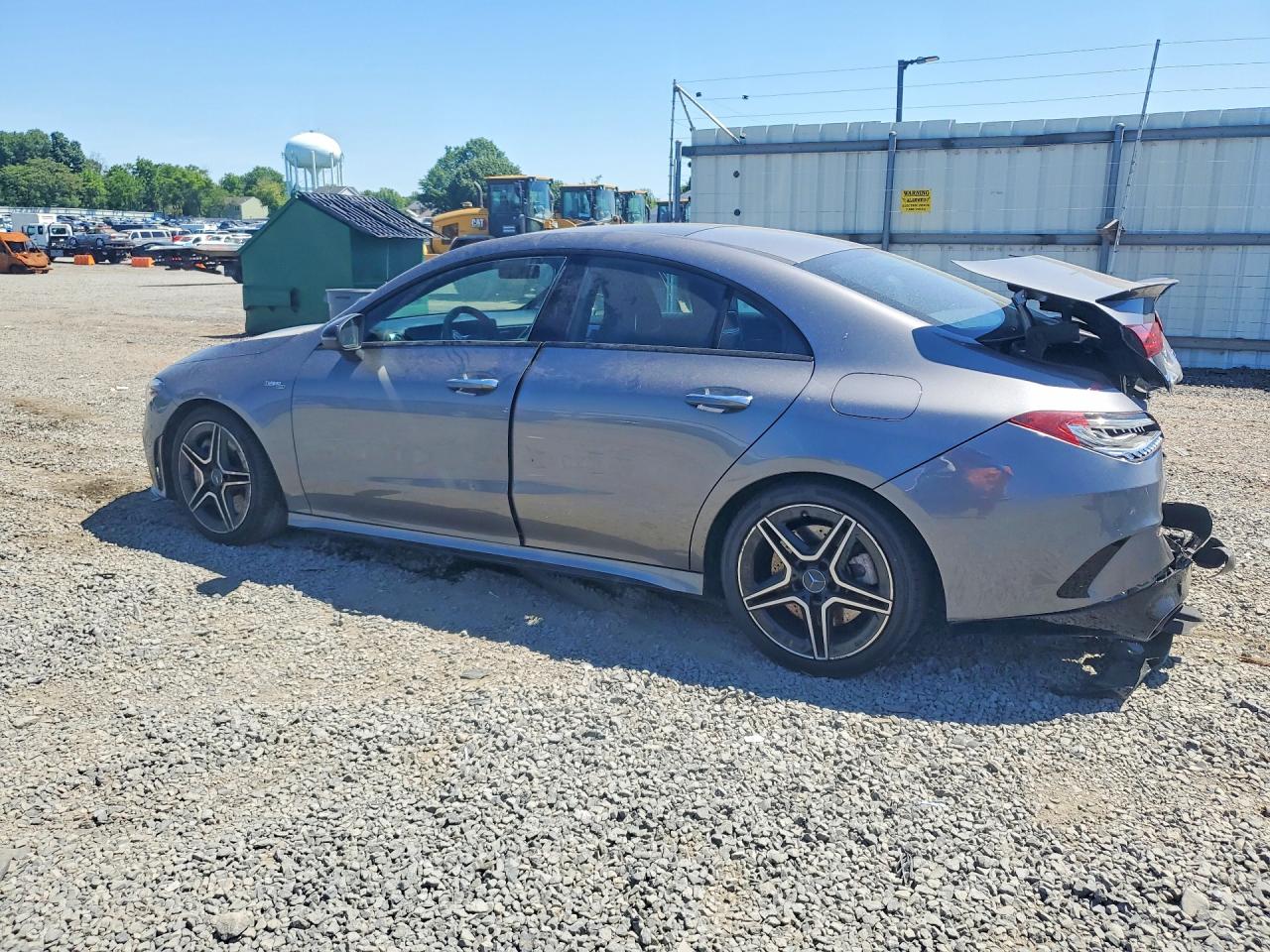 2021 MERCEDES-BENZ CLA AMG 35 4MATIC — снимка 2