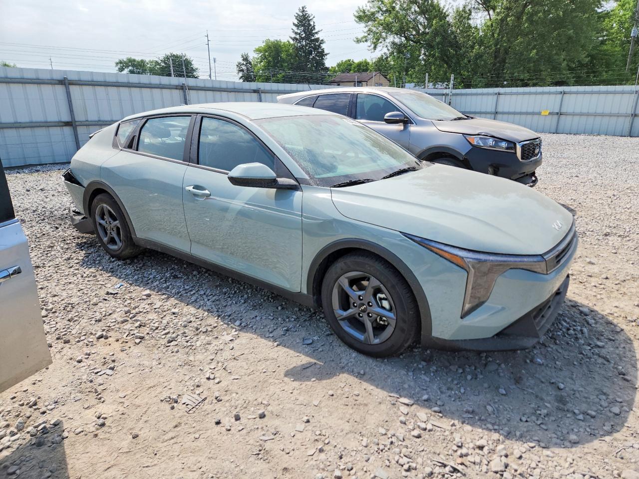 2025 KIA K4 LXS — снимка 4