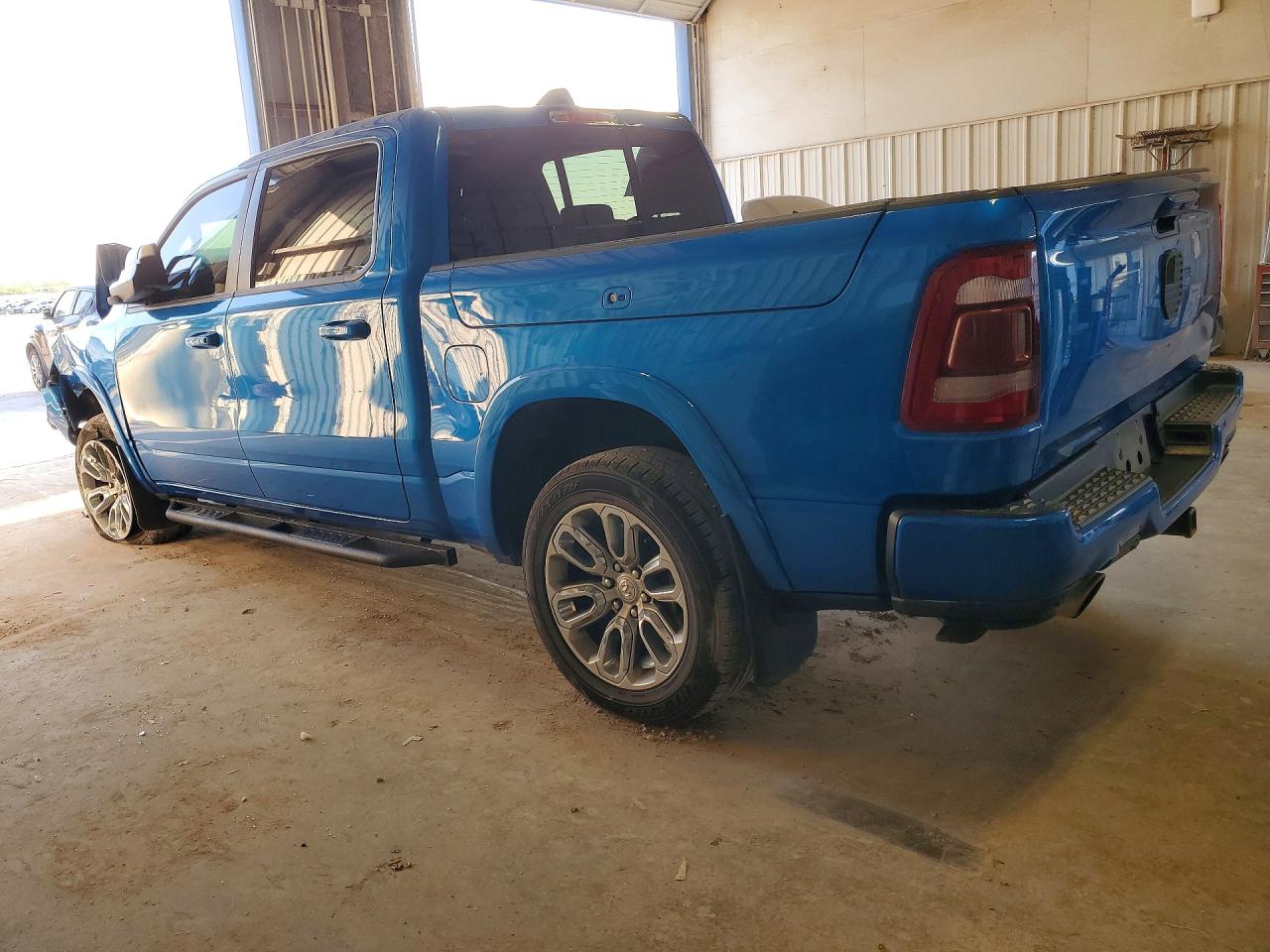 2022 RAM 1500 LARAMIE — снимка 2