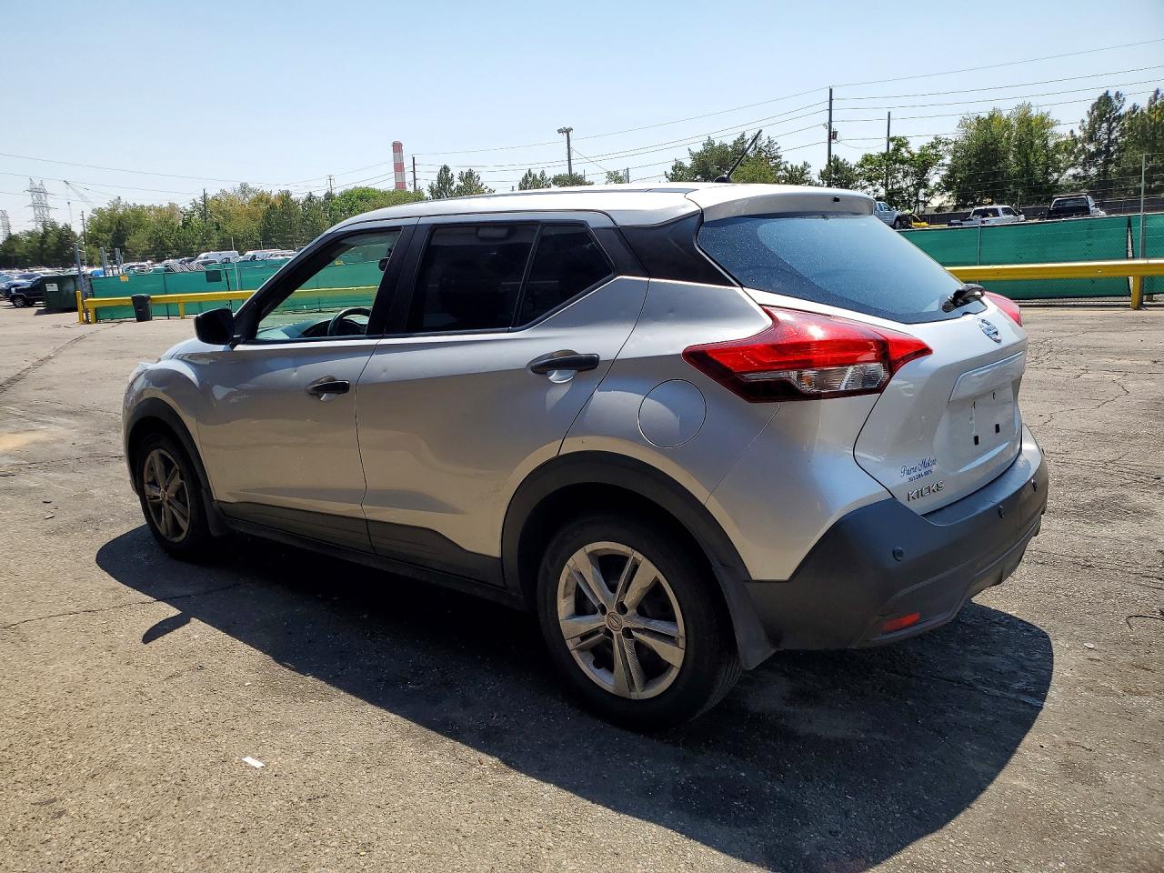 2020 NISSAN KICKS S — снимка 2