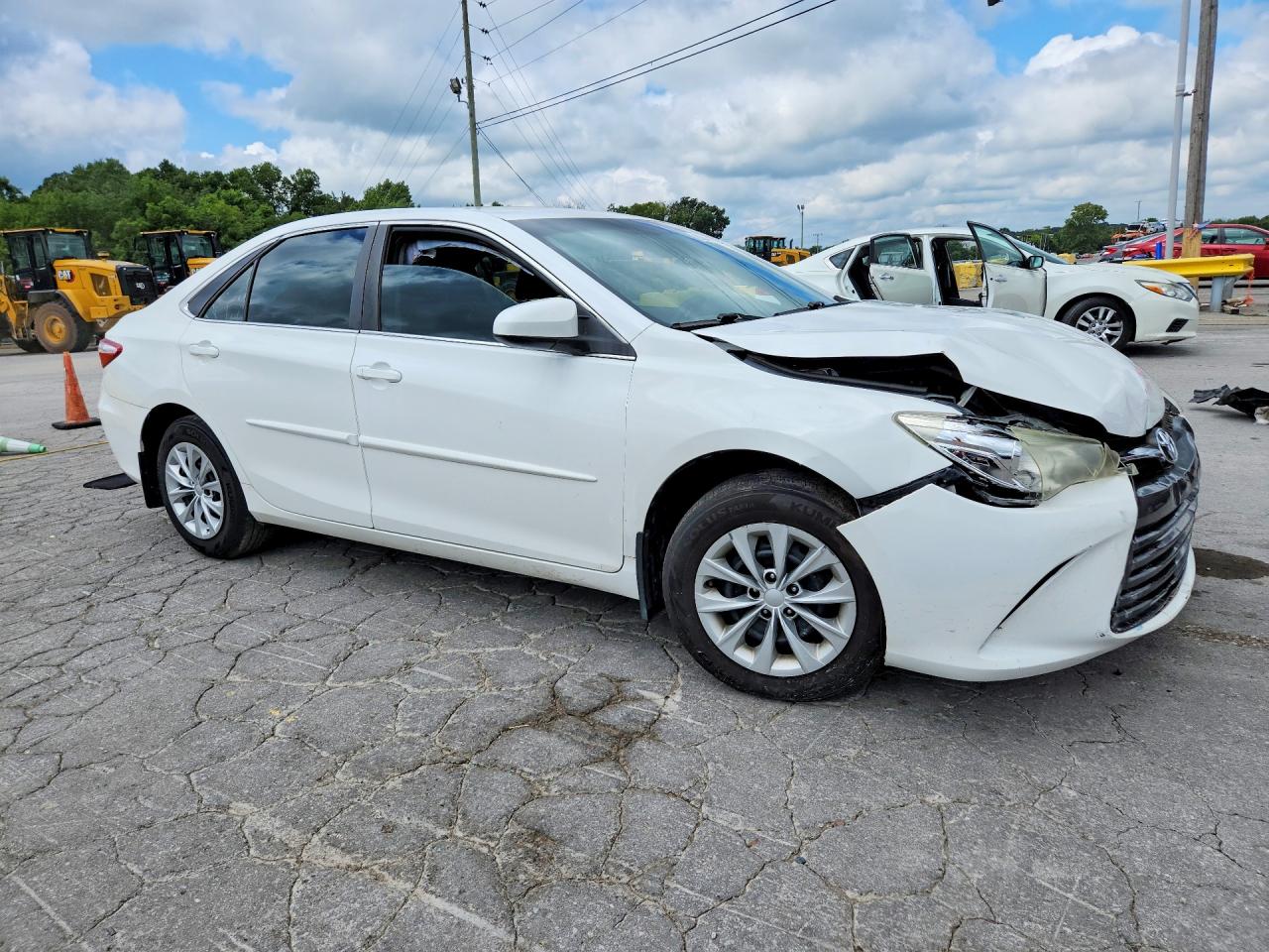 2016 TOYOTA CAMRY LE — снимка 4