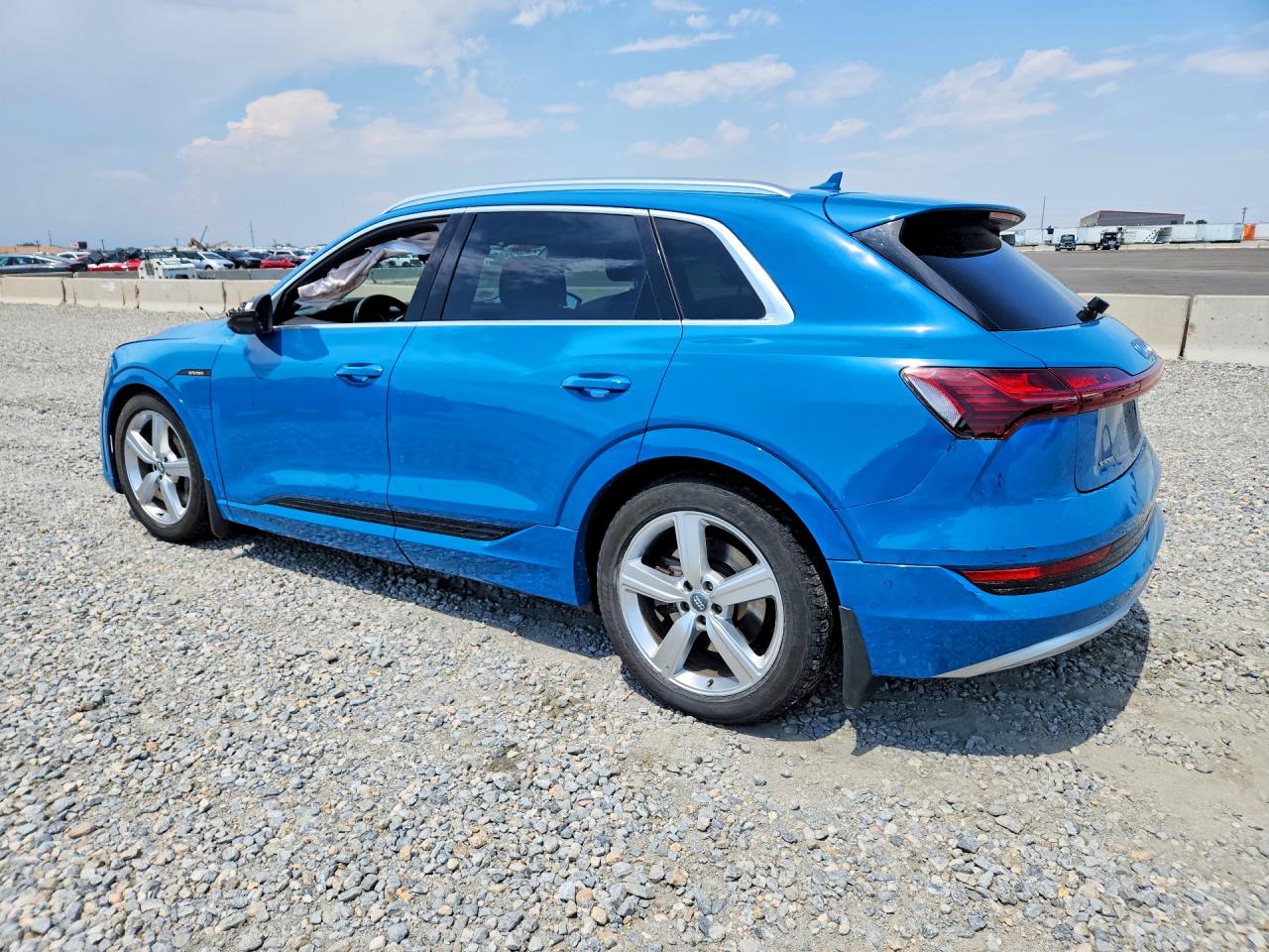 2019 AUDI E-TRON PRESTIGE — снимка 2