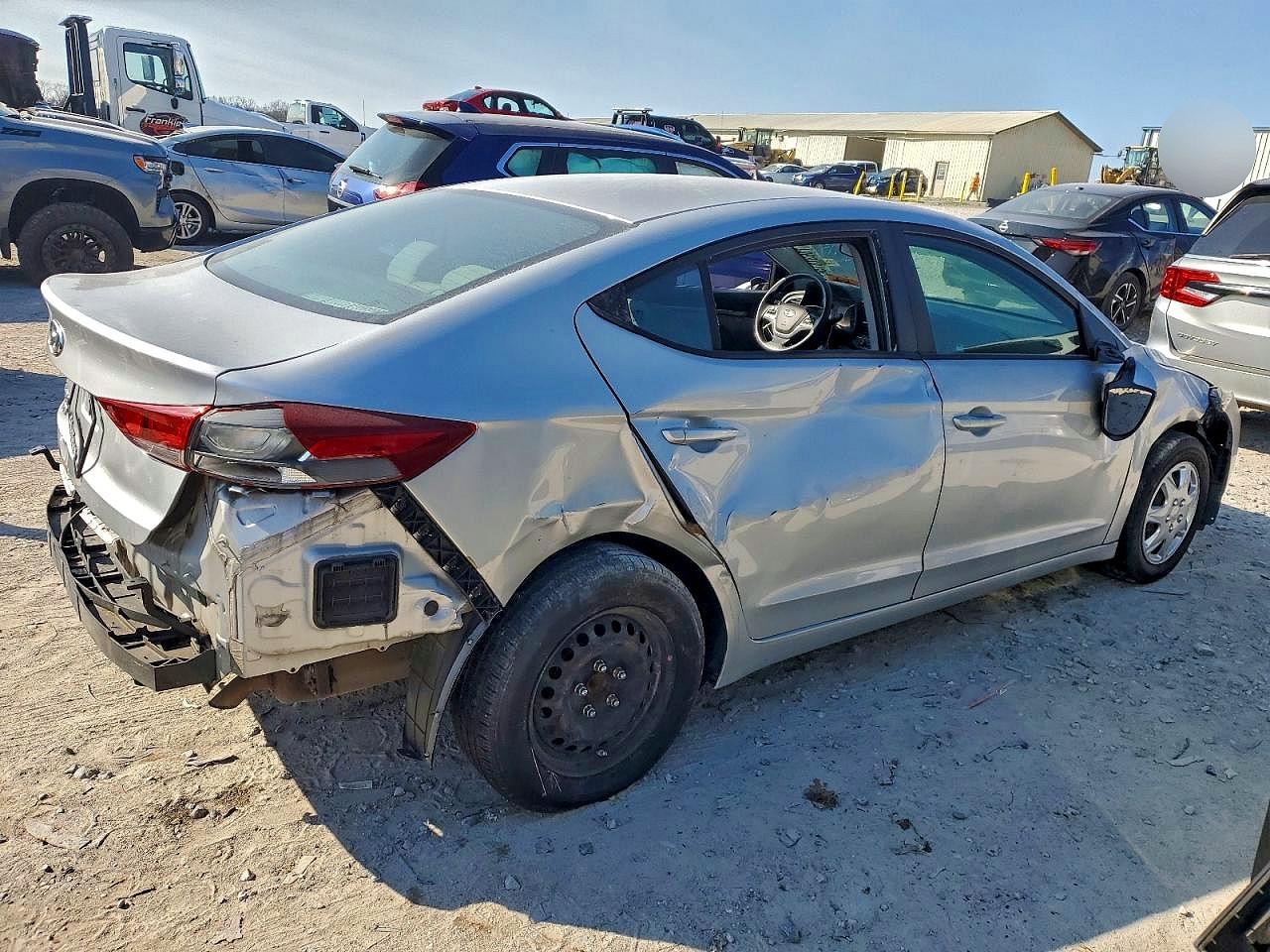 2018 HYUNDAI ELANTRA SE — снимка 3