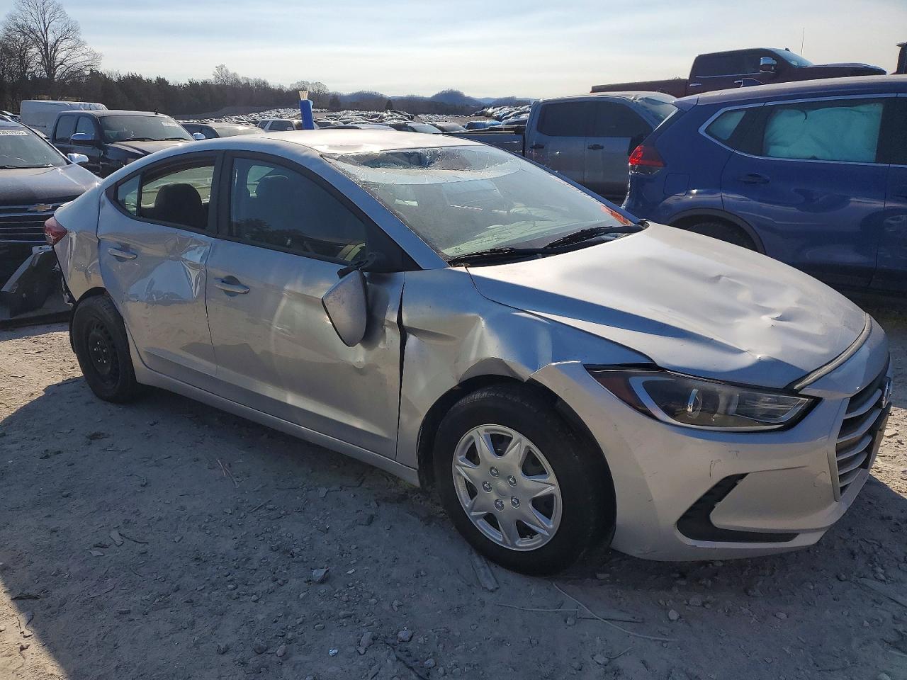 2018 HYUNDAI ELANTRA SE — снимка 4