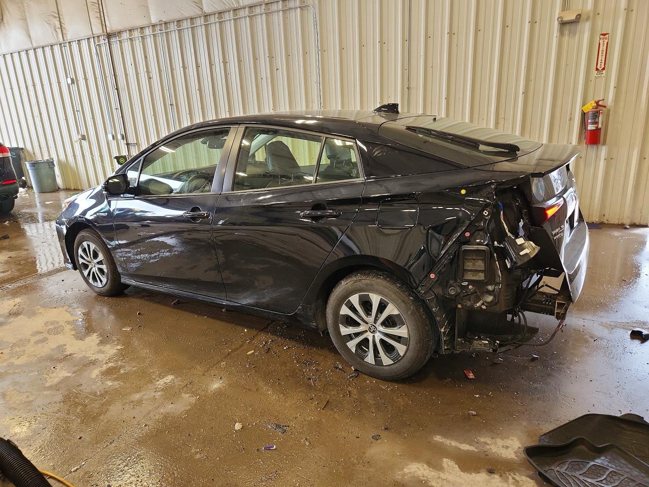 2020 TOYOTA PRIUS XLE AWD-E — снимка 2