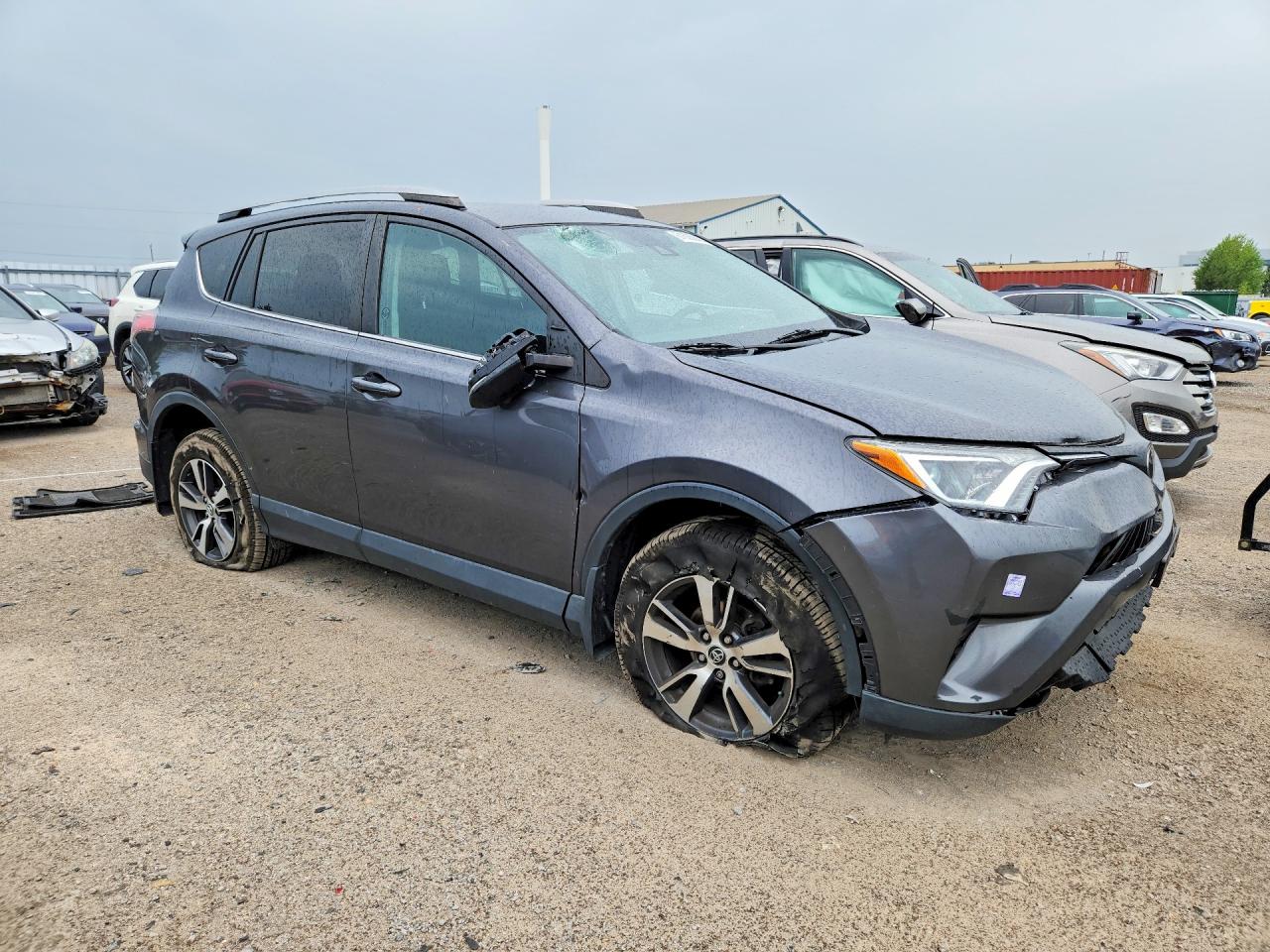 2018 TOYOTA RAV4 LE — снимка 4