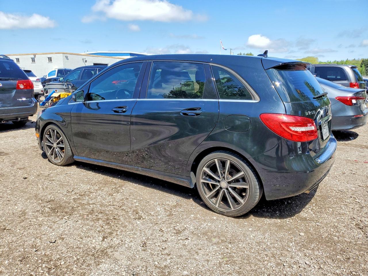 2014 MERCEDES-BENZ B250 — снимка 2