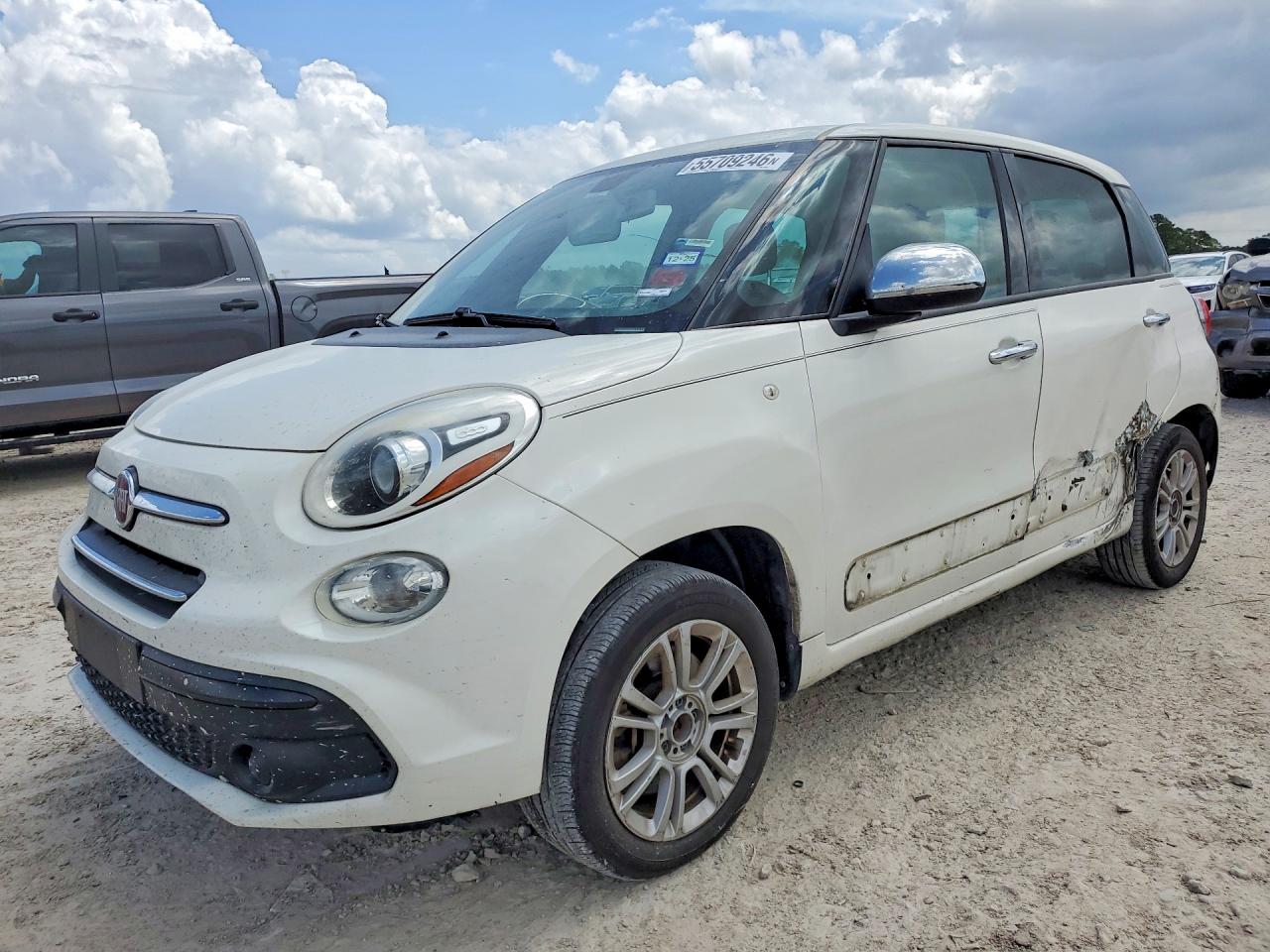 2018 FIAT 500L