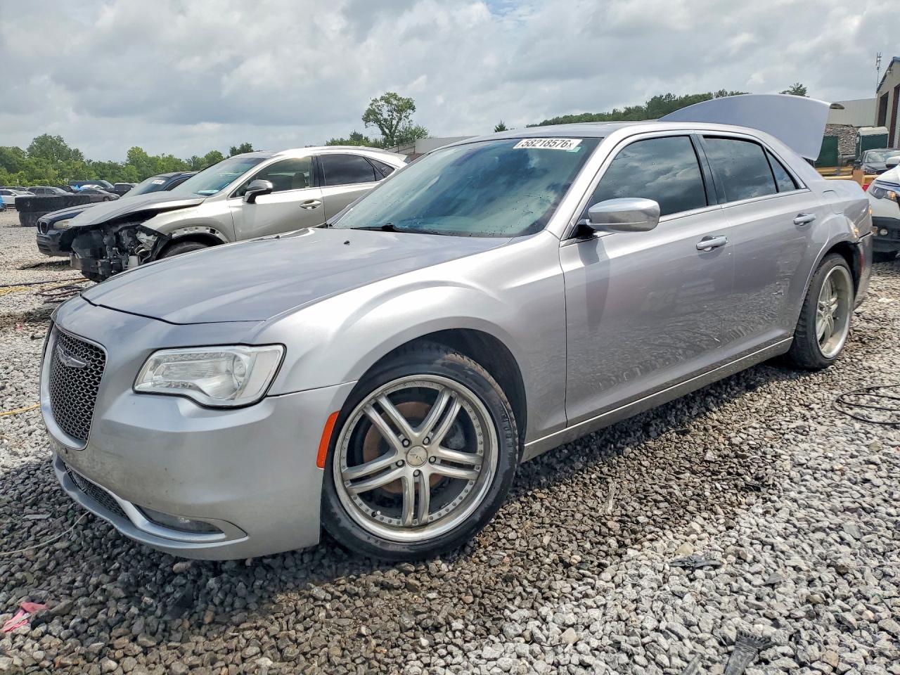 2017 CHRYSLER 300C PLATINUM