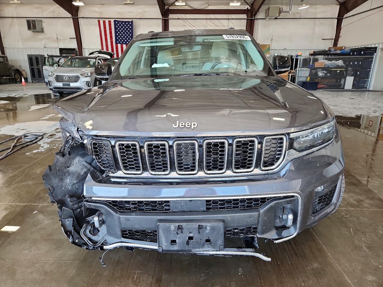 2022 JEEP GRAND CHEROKEE L OVERLAND — снимка 5