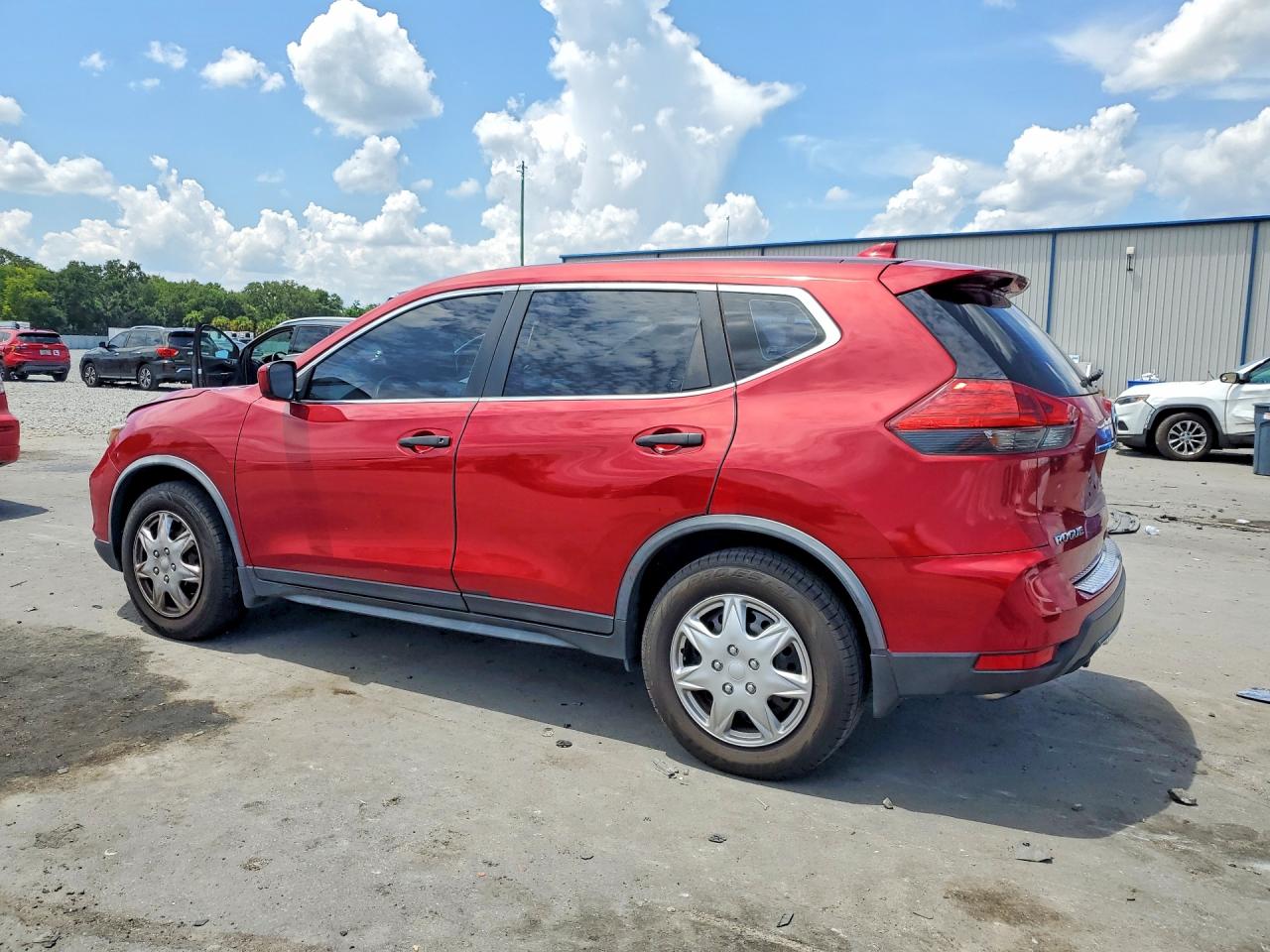 2017 NISSAN ROGUE S — снимка 2