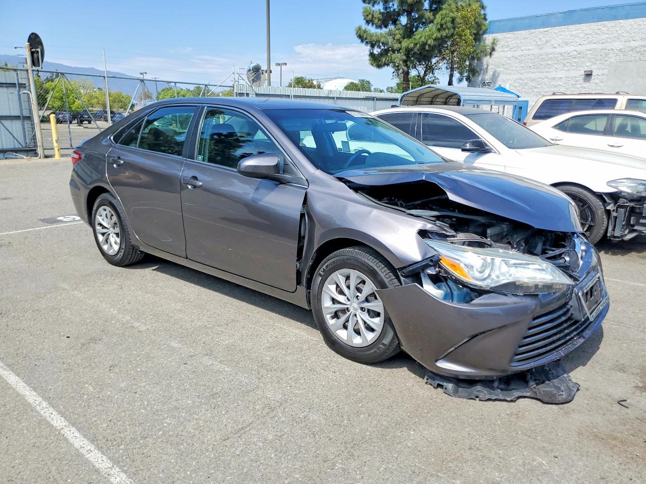 2016 TOYOTA CAMRY LE — снимка 4