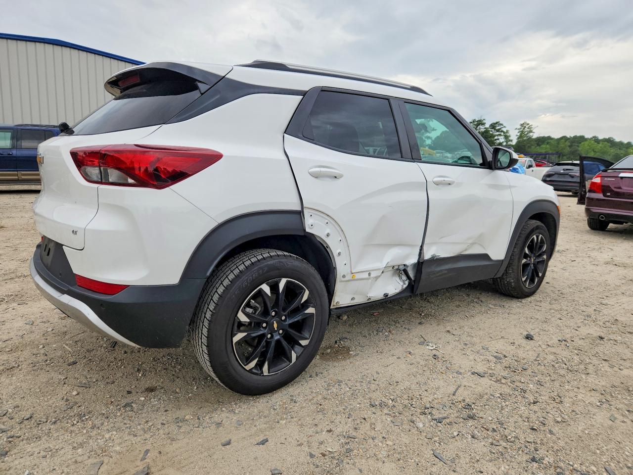 2023 CHEVROLET TRAILBLAZER LT — снимка 3