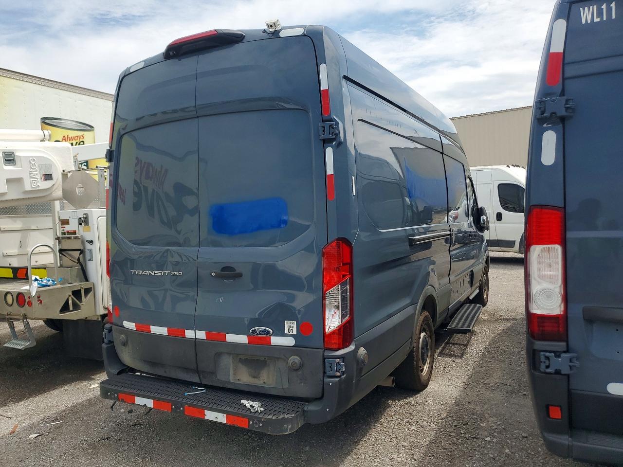 2020 FORD TRANSIT T-250 — снимка 3