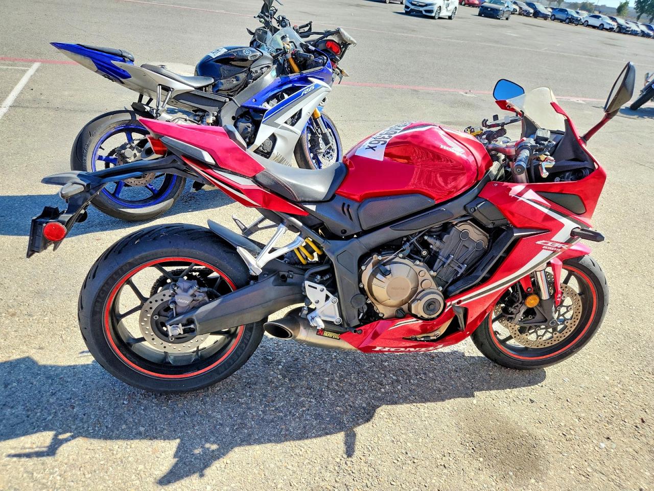2019 HONDA CBR650 R