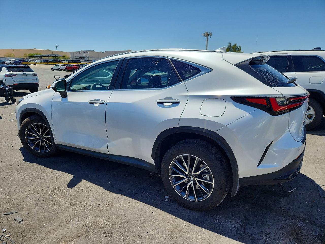 2025 LEXUS NX 350H PREMIUM — снимка 2