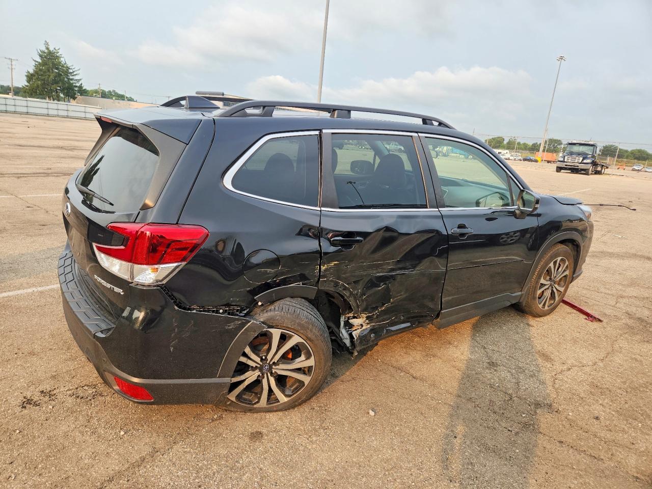 2023 SUBARU FORESTER LIMITED — снимка 3